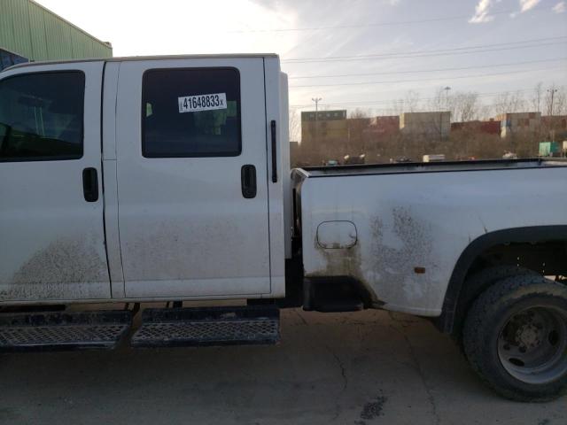 1GDE4E1275F527508 - 2005 GMC C4500 C4E0 WHITE photo 9