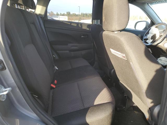 JA4AR3AU7HZ032488 - 2017 MITSUBISHI OUTLANDER ES GRAY photo 10