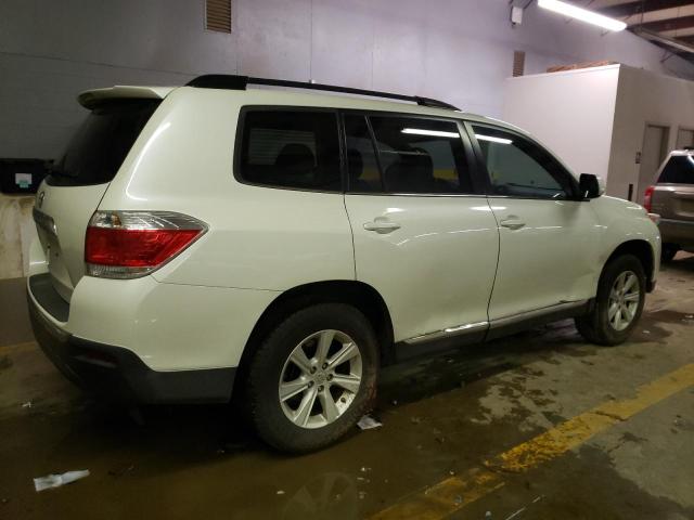 5TDZA3EH8CS021233 - 2012 TOYOTA HIGHLANDER BASE WHITE photo 3