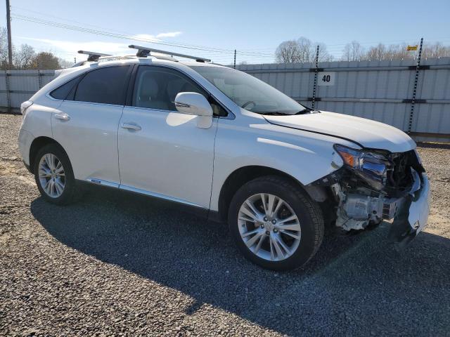 JTJBC1BA0A2403006 - 2010 LEXUS RX 450 WHITE photo 4