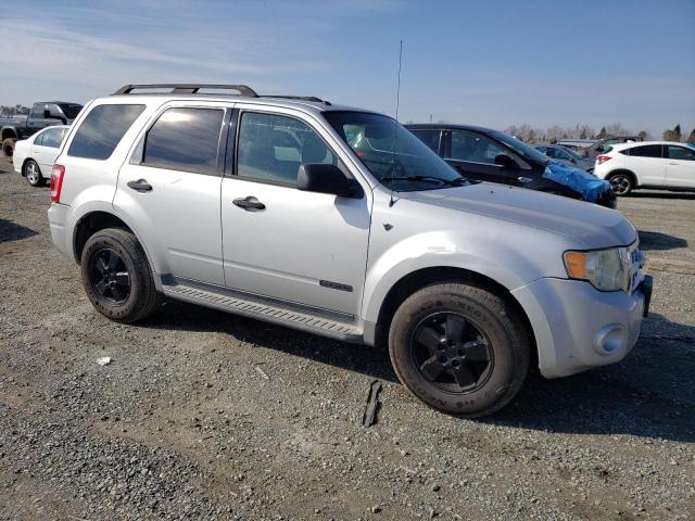 1FMCU93168KD57740 - 2008 FORD ESCAPE XLT SILVER photo 4