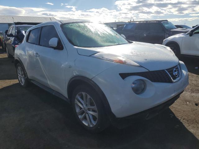 JN8AF5MV8ET356311 - 2014 NISSAN JUKE S WHITE photo 4