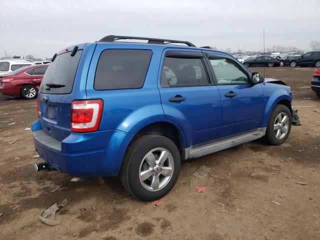 1FMCU9D74BKA72870 - 2011 FORD ESCAPE XLT BLUE photo 3