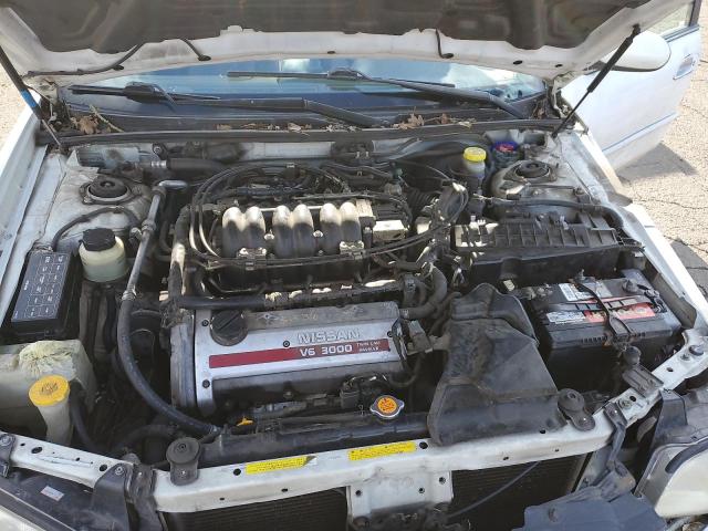 JN1CA31D6YT718047 - 2000 NISSAN MAXIMA GLE WHITE photo 11