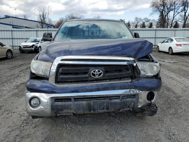 5TFUM5F10BX019533 - 2011 TOYOTA TUNDRA DOUBLE CAB SR5 BLUE photo 5