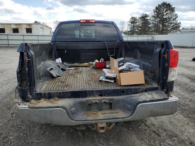 5TFUM5F10BX019533 - 2011 TOYOTA TUNDRA DOUBLE CAB SR5 BLUE photo 6