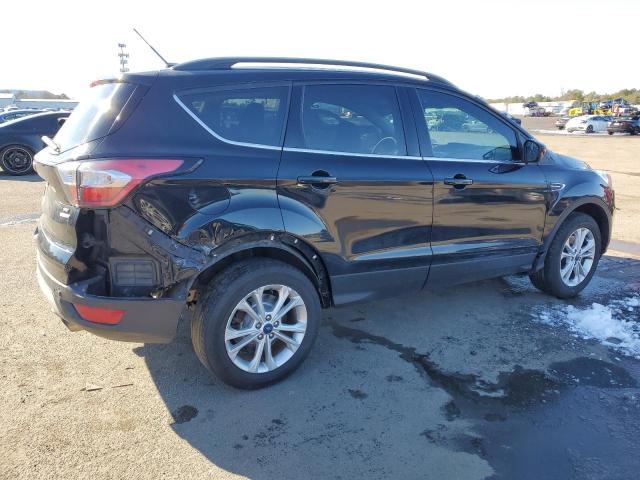 1FMCU9GDXJUA66043 - 2018 FORD ESCAPE SE BLACK photo 3