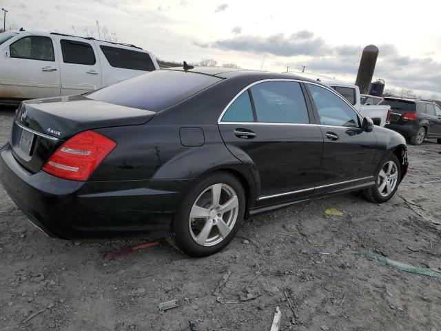 WDDNG8GB4AA351261 - 2010 MERCEDES-BENZ S 550 4MATIC BLACK photo 3