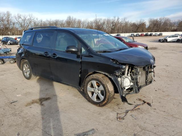 5TDKK3DCXCS239579 - 2012 TOYOTA SIENNA LE BLACK photo 4