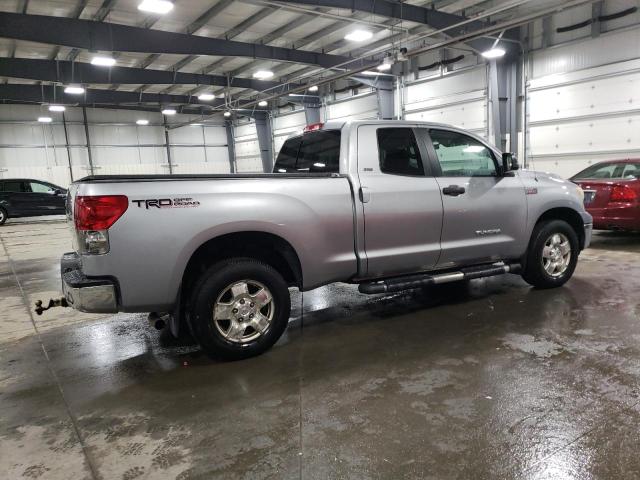 5TFBV54167X023584 - 2007 TOYOTA TUNDRA DOUBLE CAB SR5 SILVER photo 3