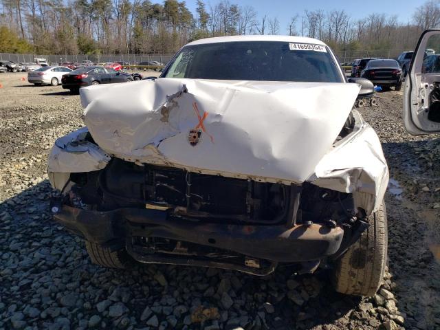 1D7GL12K64S504482 - 2004 DODGE DAKOTA SXT WHITE photo 5