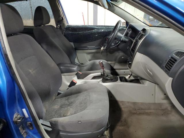 KNAFE161155109320 - 2005 KIA SPECTRA5 BLUE photo 7