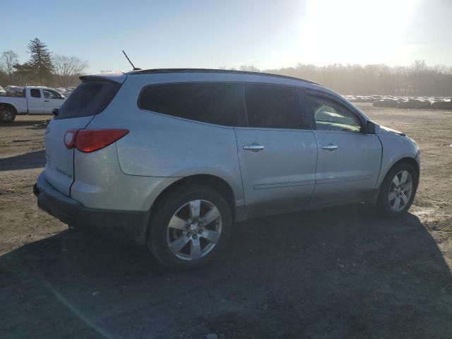 1GNKVLED6CJ108149 - 2012 CHEVROLET TRAVERSE LTZ SILVER photo 3