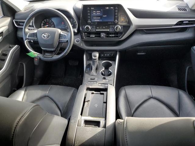 5TDGZRBH1MS105144 - 2021 TOYOTA HIGHLANDER XLE BLUE photo 8