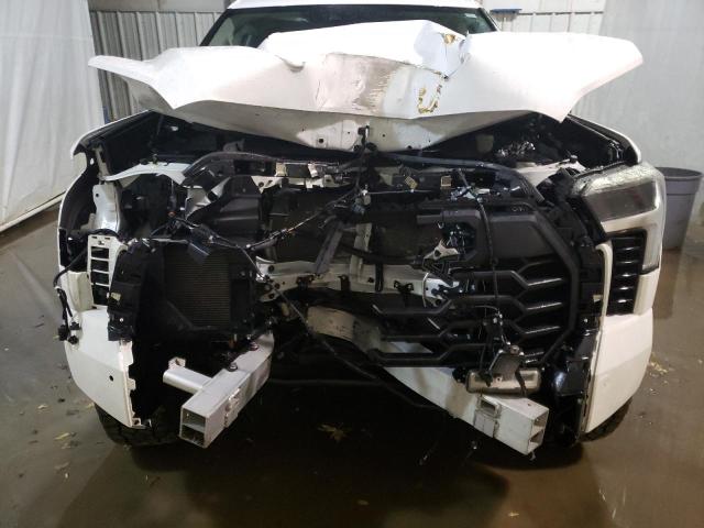 5TFLA5DB2NX012958 - 2022 TOYOTA TUNDRA CREWMAX SR WHITE photo 5