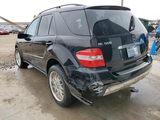 4JGBB75E86A075382 - 2006 MERCEDES-BENZ ML 500 BLACK photo 2