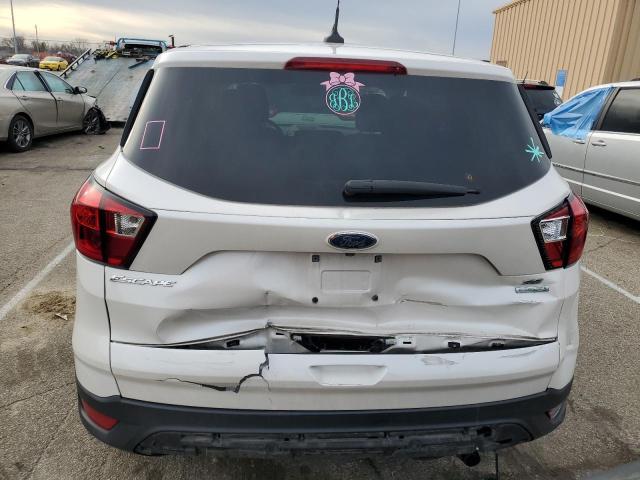 1FMCU0GD8KUA60948 - 2019 FORD ESCAPE SE WHITE photo 6