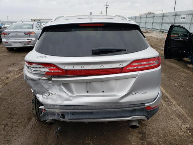 5LMCJ3D95HUL51780 - 2017 LINCOLN MKC RESERVE SILVER photo 6