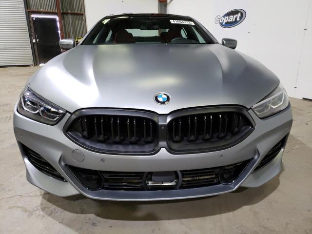 WBAGV2C04PCK34610 - 2023 BMW 840I Gris foto 5