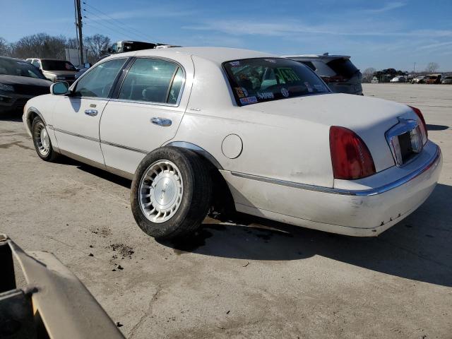 1LNHM81W6XY693950 - 1999 LINCOLN TOWN CAR EXECUTIVE WHITE photo 2