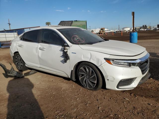 19XZE4F91KE029569 - 2019 HONDA INSIGHT TOURING WHITE photo 4