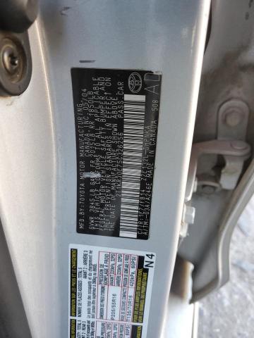2T1KR30E75C326256 - 2005 TOYOTA COROLLA MA XR SILVER photo 12