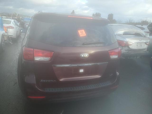 KNDMB5C13F6027373 - 2015 KIA SEDONA LX BURGUNDY photo 6