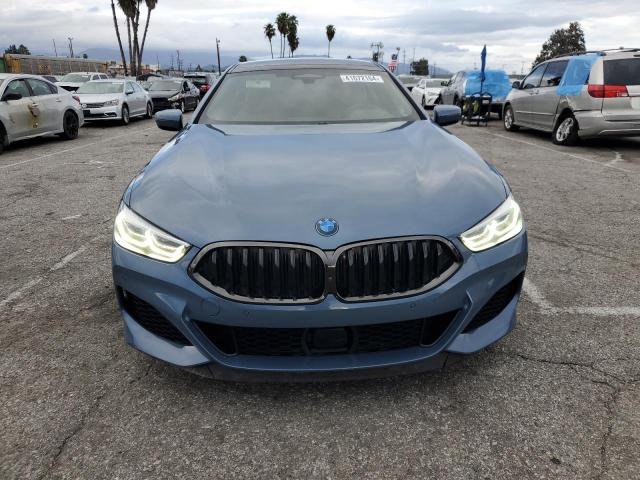 WBAGV8C05MCF03523 - 2021 BMW M850XI BLUE photo 5