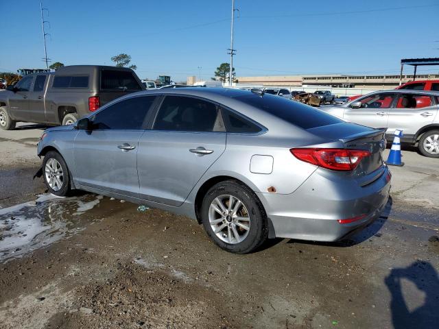 5NPE24AF9HH554405 - 2017 HYUNDAI SONATA SE SILVER photo 2