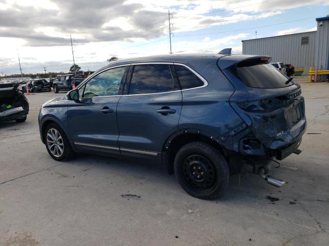 5LMCJ2C96JUL13850 - 2018 LINCOLN MKC SELECT BLUE photo 2