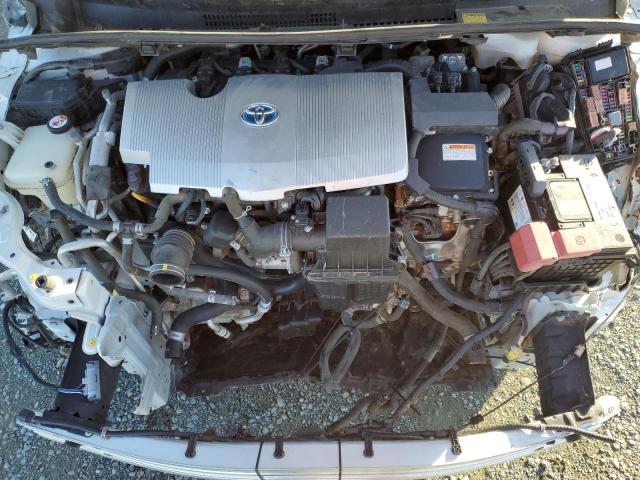 JTDKARFPXK3112451 - 2019 TOYOTA PRIUS PRIM 白色 照片 11