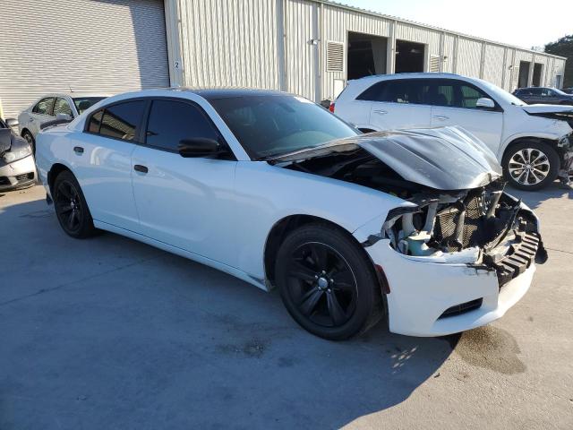 2C3CDXHG4GH139165 - 2016 DODGE CHARGER SXT WHITE photo 4