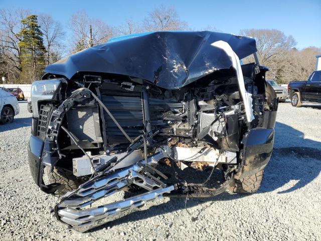 5TFMC5DB9RX046996 - 2024 TOYOTA TUNDRA CREWMAX PLATINUM Schwarz Foto 5