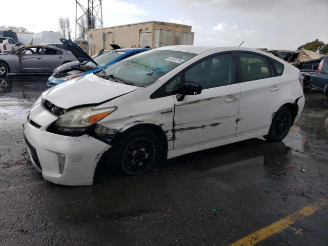 JTDKN3DU0D1640069 - 2013 TOYOTA PRIUS WHITE photo 1