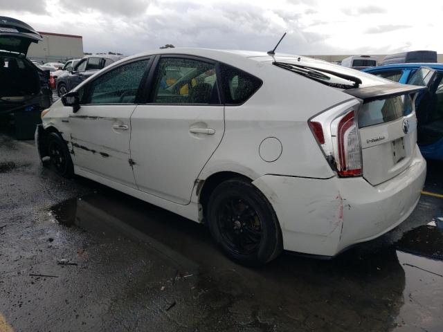 JTDKN3DU0D1640069 - 2013 TOYOTA PRIUS WHITE photo 2