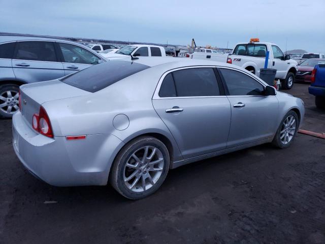 1G1ZE5E10BF369683 - 2011 CHEVROLET MALIBU LTZ 银色 照片 3