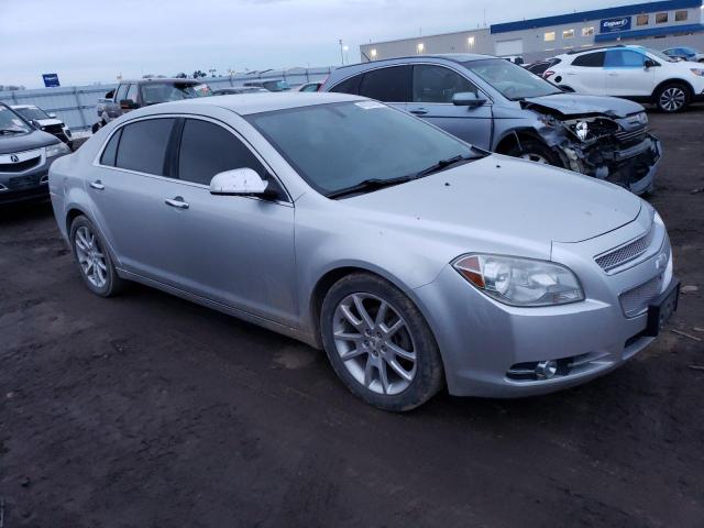 1G1ZE5E10BF369683 - 2011 CHEVROLET MALIBU LTZ 银色 照片 4