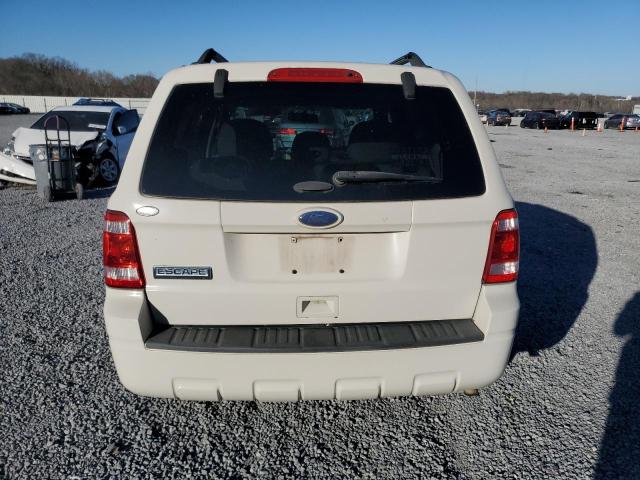 1FMCU9D74BKB37068 - 2011 FORD ESCAPE XLT WHITE photo 6