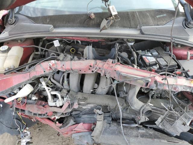 1FAHP3F21CL282778 - 2012 FORD FOCUS SE RED photo 11