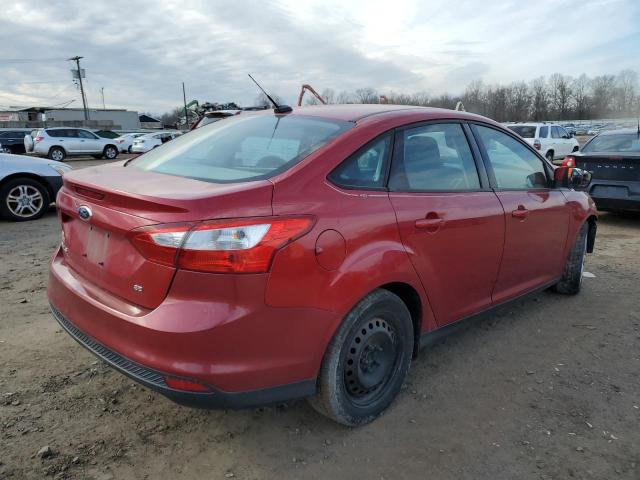 1FAHP3F21CL282778 - 2012 FORD FOCUS SE RED photo 3