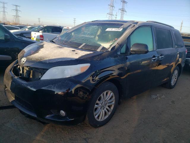 2014 TOYOTA SIENNA XLE, 