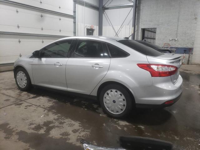 1FAHP3F25CL467545 - 2012 FORD FOCUS SE SILVER photo 2