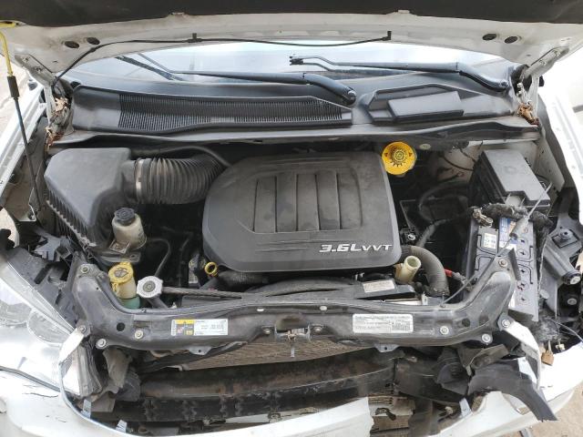 2C4RDGBG3FR508167 - 2015 DODGE GRAND CARA SE WHITE photo 12