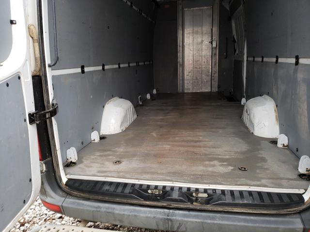 WD3PE8CB0C5669933 - 2012 MERCEDES-BENZ SPRINTER 2500 WHITE photo 10