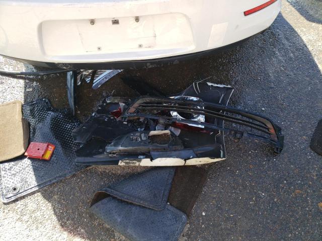 1G11C5SL1FF225090 - 2015 CHEVROLET MALIBU 1LT WHITE photo 12