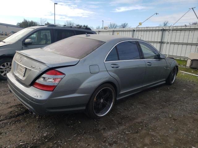 WDDNG71XX8A173512 - 2008 MERCEDES-BENZ S 550 SILVER photo 3