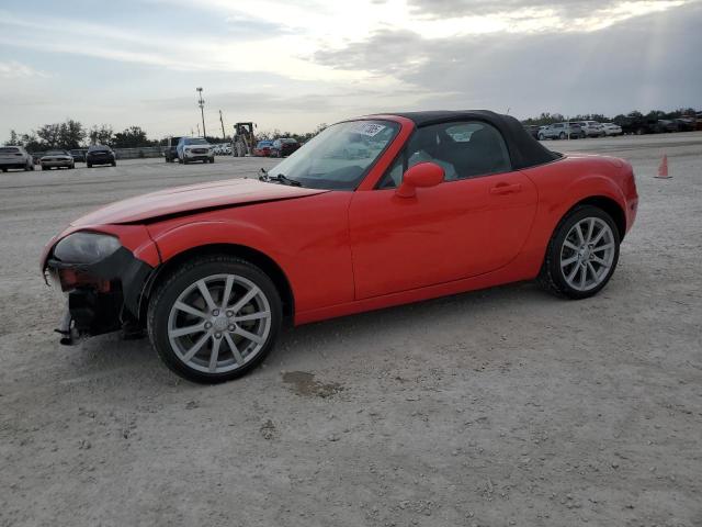 JM1NC25FX60117275 - 2006 MAZDA MX-5 MIATA RED photo 1