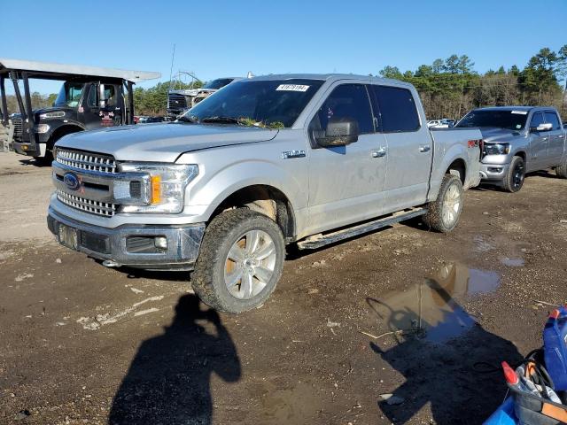 1FTEW1E5XJFA76466 - 2018 FORD F150 SUPERCREW SILVER photo 2