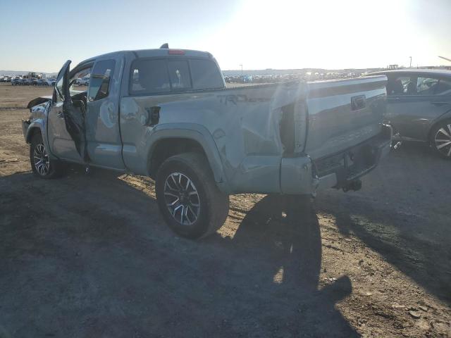 3TYRZ5CN7NT019509 - 2022 TOYOTA TACOMA ACCESS CAB GRAY photo 2