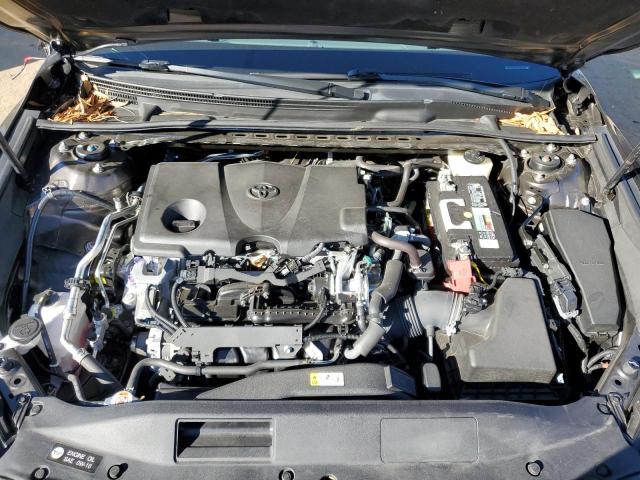 4T1B11HK8JU632395 - 2018 TOYOTA CAMRY L BROWN photo 11